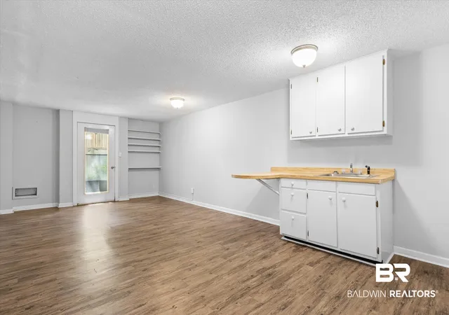 Photo 3 of Townhouse for sale at 710 S Mobile St #5, Fairhope, AL 36532 | MLS# 381917 | Listing updated on 2026-09-15