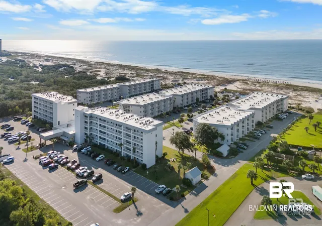 Photo 1 of Townhouse for sale at 400 Plantation Rd #1112, Gulf Shores, AL 36542 | MLS# 384314 | Listing updated on 2026-10-01