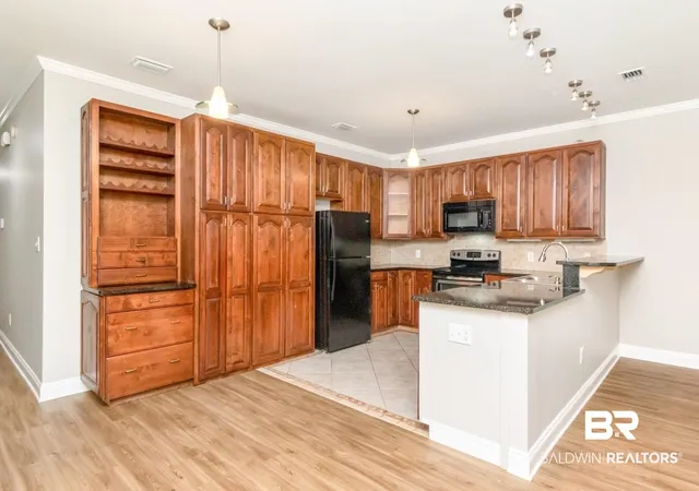 Photo 1 of Single family home for sale at 5913 Antoine Rd, Mobile, AL 36693 | MLS# 400075 | Listing updated on 2026-09-11