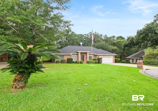 Photo 3 of Sale Pending at 10721 Magnolia Lane, Lillian, AL 36549 | MLS# 409538 | Listing updated on 2026-09-22