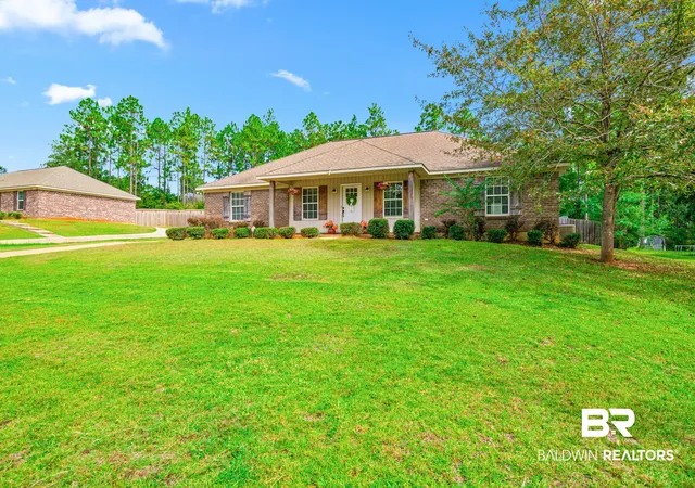 Photo 2 of Single family home for sale at 105 Lucy Dr, Bay Minette, AL 36507 | MLS# 409245 | Listing updated on 2026-09-12