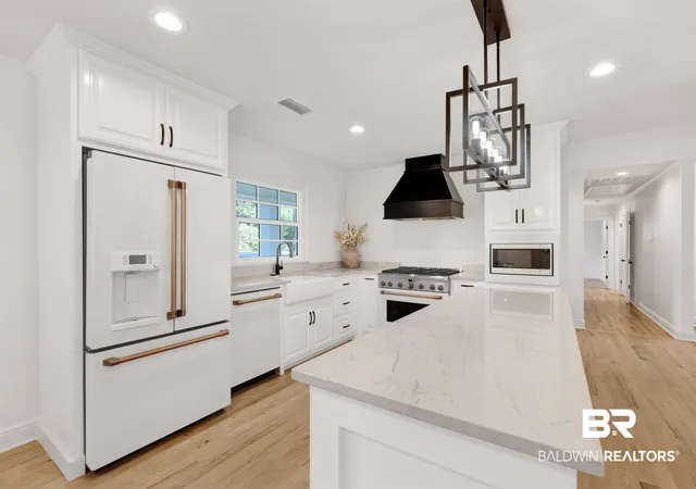 Photo 3 of Single family home for sale at 1104 Captain O'neal Dr, Daphne, AL 36526 | MLS# 394918 | Listing updated on 2026-10-16