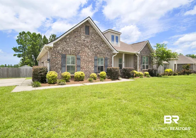 Photo 2 of Single family home for sale at 11158 Thistledown Loop, Spanish Fort, AL 36527 | MLS# 398576 | Listing updated on 2026-09-14