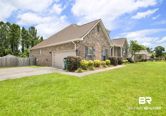 Photo 3 of Single family home for sale at 11158 Thistledown Loop, Spanish Fort, AL 36527 | MLS# 398576 | Listing updated on 2026-09-14