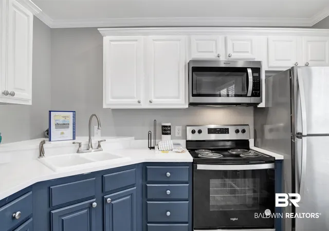Photo 2 of Townhouse for sale at 620 W Beach Blvd #9, Gulf Shores, AL 36542 | MLS# 392775 | Listing updated on 2026-08-02