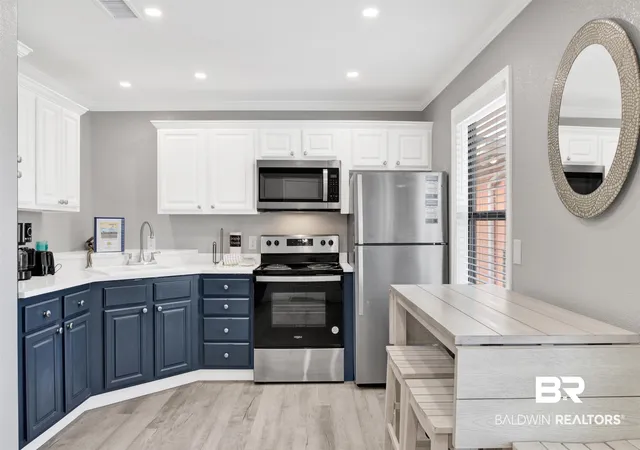 Photo 3 of Townhouse for sale at 620 W Beach Blvd #9, Gulf Shores, AL 36542 | MLS# 392775 | Listing updated on 2026-08-02