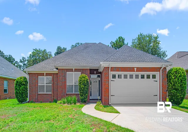 Photo 1 of Sale Pending at 10302 Solon Ct, Fairhope, AL 36532 | MLS# 399545 | Listing updated on 2026-09-09