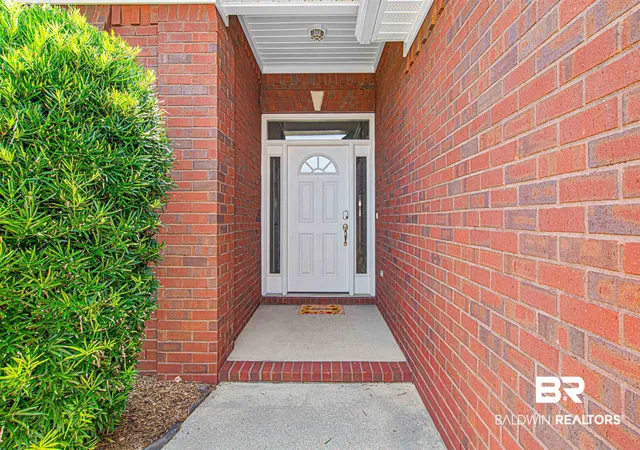 Photo 2 of Sale Pending at 10302 Solon Ct, Fairhope, AL 36532 | MLS# 399545 | Listing updated on 2026-09-09