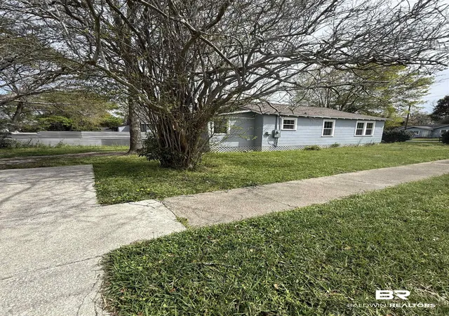 11th image of 1848 Canal St, Mobile, AL 36606 | MLS# 393967