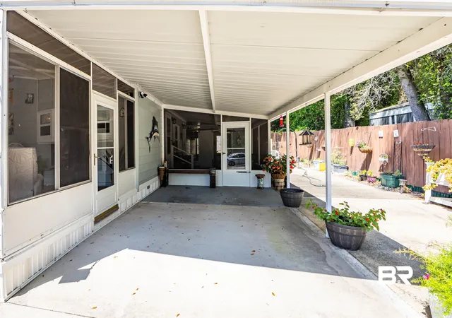 Photo 3 of Sale Pending at 1524 Valencia Dr, Lillian, AL 36549 | MLS# 395286 | Listing updated on 2026-09-22