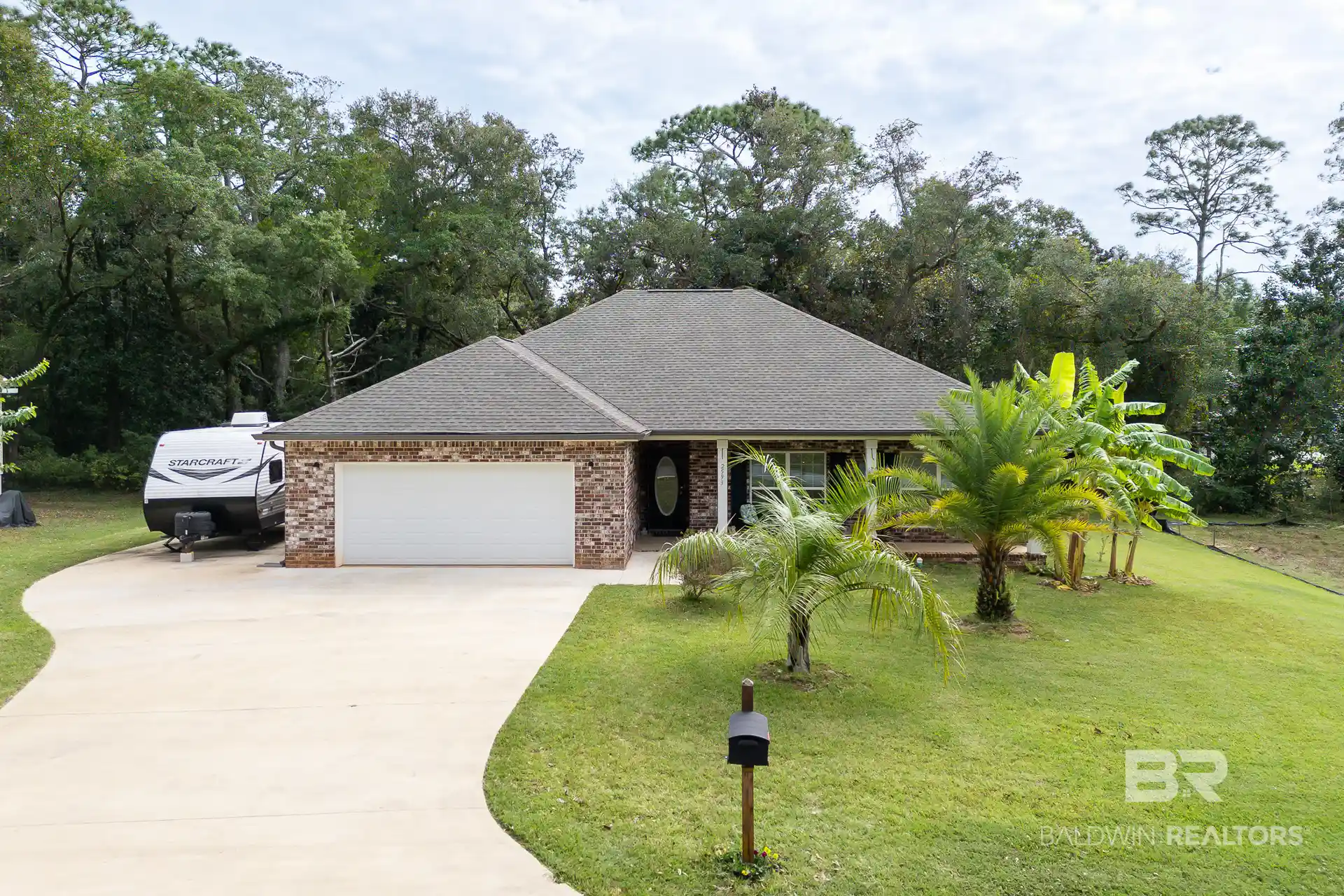 Photo 1 of Single family home for sale at 2593 Rosinton Cir, Lillian, AL 36549 | MLS# 412007 | Listing updated on 2026-10-27