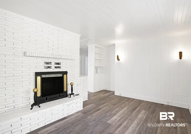 Photo 3 of Single family home for sale at 3321 Fairfield Rd, Mobile, AL 36605 | MLS# 394398 | Listing updated on 2026-08-14