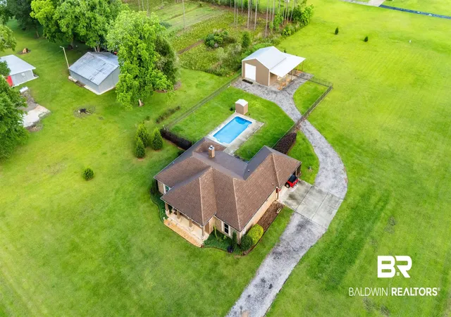 Photo 4 of Sale Pending at 24246 Cowling Rd, Robertsdale, AL 36567 | MLS# 397295 | Listing updated on 2026-09-14