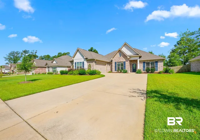 Photo 4 of Single family home for sale at 462 Shepard St, Gulf Shores, AL 36542 | MLS# 399946 | Listing updated on 2026-09-11