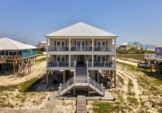 Homes for sale in Dauphin Island, AL | 2714 Bienville Boulevard, Dauphin Island, AL 36528 | MLS# 383077