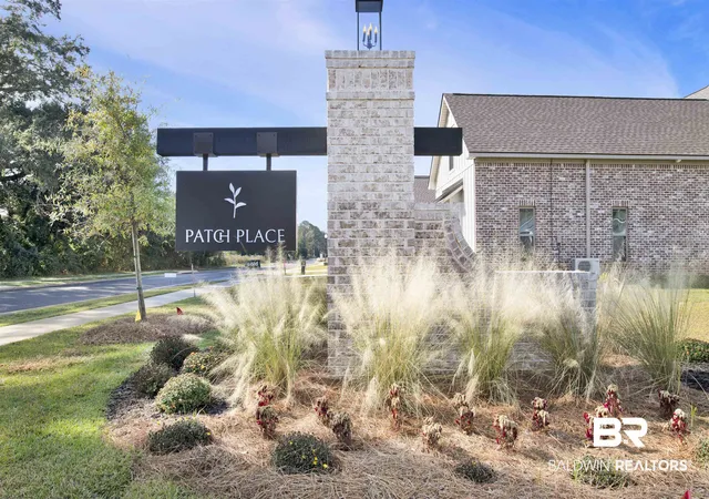 Photo 4 of Sale Pending at 27518 Patch Pl Loop, Daphne, AL 36526 | MLS# 396334 | Listing updated on 2026-08-21