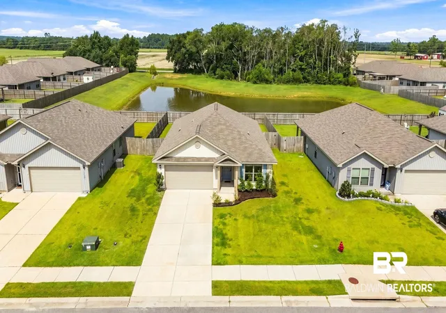 Photo 1 of Sale Pending at 32155 Terranova Loop, Lillian, AL 36549 | MLS# 400262 | Listing updated on 2026-09-07
