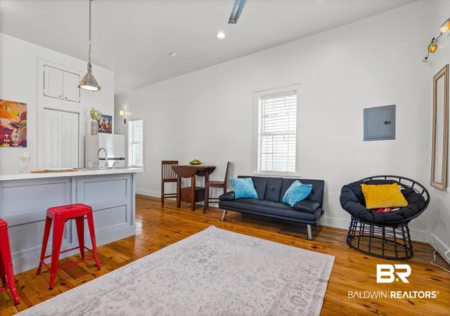 Photo 3 of Single family home for sale at 951 Montgomery St, Mobile, AL 36604 | MLS# 398245 | Listing updated on 2026-07-24