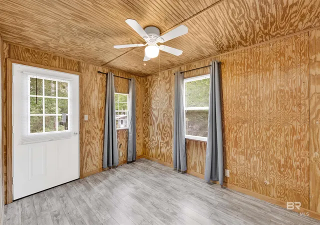 Homes for sale in Lillian, AL | 516 Elberta Loop, Lillian, AL 36549 | MLS# 396003