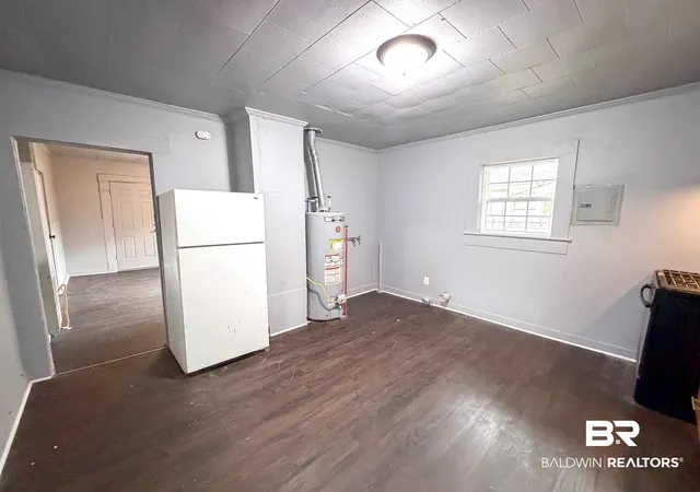 Photo 4 of Single family home for sale at 38 Flock Ave, Mobile, AL 36610 | MLS# 396973 | Listing updated on 2026-08-12