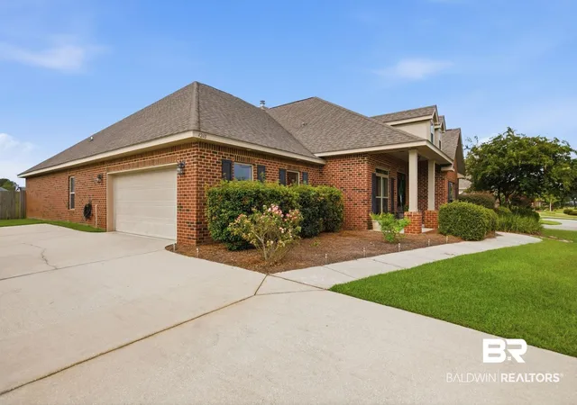 Photo 2 of Single family home for sale at 4240 Craigend Loop, Gulf Shores, AL 36542 | MLS# 399961 | Listing updated on 2026-09-02
