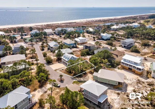 2nd image of 203 Magnolia Ct, Dauphin Island, AL 36528 | MLS# 381683