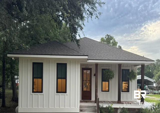 Photo 1 of Single family home for sale at 10113 Bay Hvn Dr, Fairhope, AL 36532 | MLS# 396086 | Listing updated on 2026-08-28