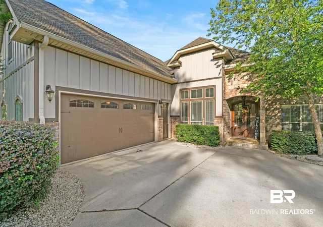Photo 2 of Single family home for sale at 7159 Carson Ln, Daphne, AL 36527 | MLS# 398293 | Listing updated on 2026-09-01