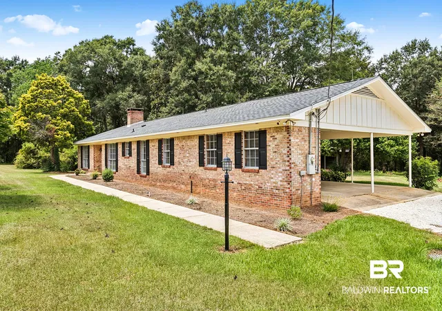 Photo 3 of Single family home for sale at 3401 Robinsonville Rd, Atmore, AL 36502 | MLS# 409030 | Listing updated on 2026-08-17