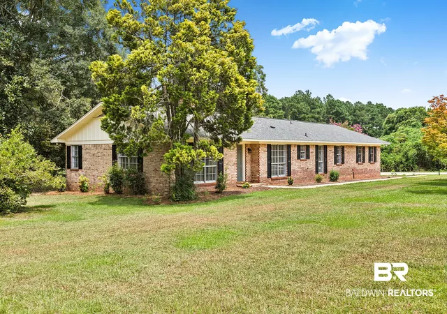 Photo 4 of Single family home for sale at 3401 Robinsonville Rd, Atmore, AL 36502 | MLS# 409030 | Listing updated on 2026-08-17