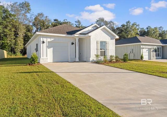 Homes for sale in Fairhope, AL | 16245 Tigris Dr, Fairhope, AL 36532 | MLS# 387218