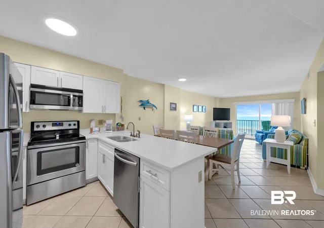 Photo 4 of Townhouse for sale at 645 Plantation Rd #6704, Gulf Shores, AL 36542 | MLS# 409966 | Listing updated on 2026-08-31