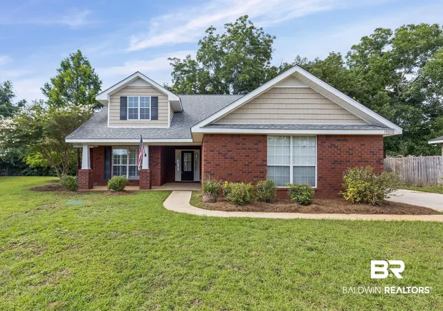 Photo 1 of Sale Pending at 10050 Thresher Ct, Mobile, AL 36695 | MLS# 398784 | Listing updated on 2026-09-09