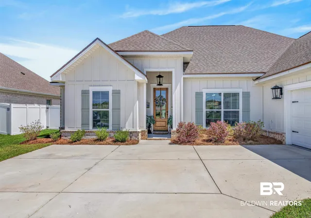 Photo 3 of Single family home for sale at 10937 Secretariat Blvd, Daphne, AL 36526 | MLS# 395249 | Listing updated on 2026-08-28