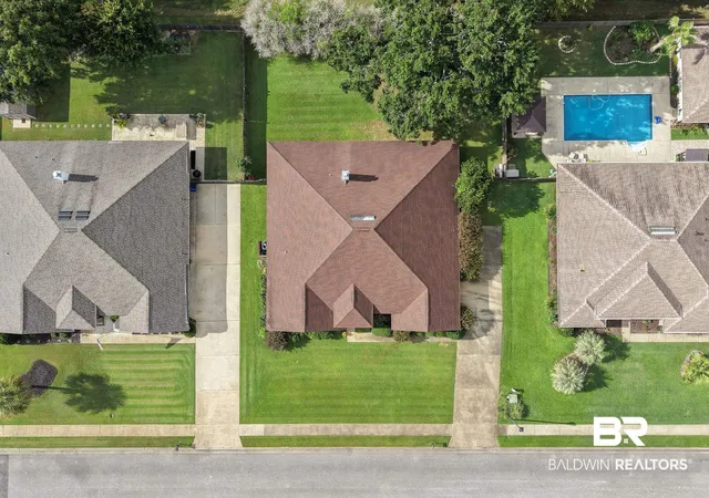 Photo 2 of Sale Pending at 323 Manchester Ln, Foley, AL 36535 | MLS# 399752 | Listing updated on 2026-08-17