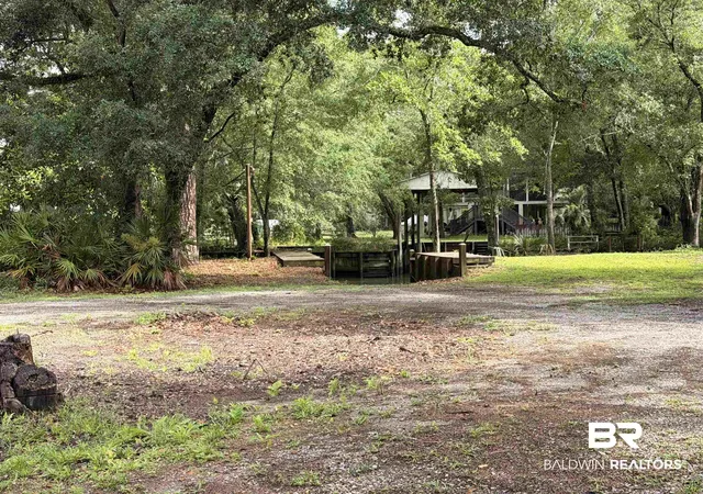 Photo 1 of Land for sale at 10259 Canal Cir, Fairhope, AL 36532 | MLS# 400073 | Listing updated on 2026-07-31