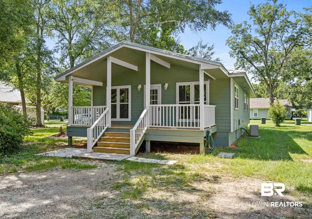 Photo 3 of Single family home for sale at 210 W Verbena Ave, Foley, AL 36535 | MLS# 399253 | Listing updated on 2026-09-17