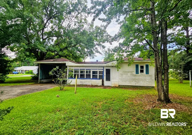Photo 4 of Sale Pending at 210 N Beech Street, Foley, AL 36535 | MLS# 409866 | Listing updated on 2026-09-14