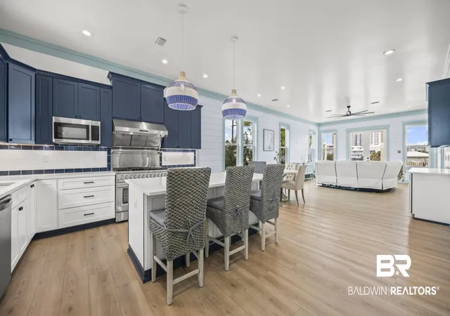 Photo 4 of Single family home for sale at 927 Heron Point Dr, Gulf Shores, AL 36542 | MLS# 390207 | Listing updated on 2026-09-01