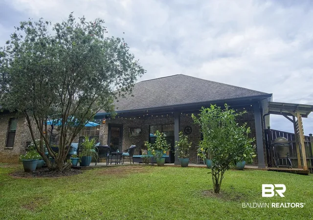 Photo 3 of Single family home for sale at 20752 Southwood St, Fairhope, AL 36532 | MLS# 396631 | Listing updated on 2026-10-27