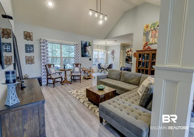 Photo 3 of Single family home for sale at 20752 Southwood St, Fairhope, AL 36532 | MLS# 396631 | Listing updated on 2026-10-27