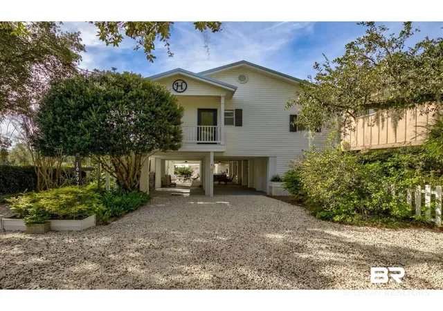 Photo 2 of Single family home for sale at 16297 Honey Rd, Summerdale, AL 36580 | MLS# 398280 | Listing updated on 2026-08-18