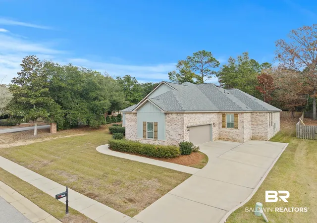 Photo 3 of Single family home for sale at 30844 Commander Ct, Spanish Fort, AL 36527 | MLS# 399024 | Listing updated on 2026-09-08