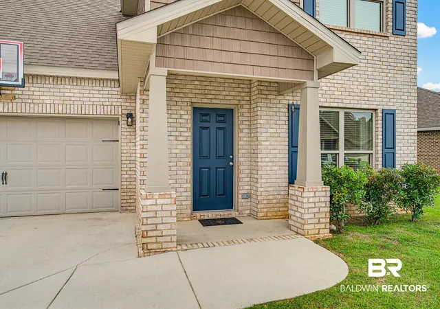 Photo 2 of Single family home for sale at 6090 Cobblestone Ct, Gulf Shores, AL 36542 | MLS# 394834 | Listing updated on 2026-07-24