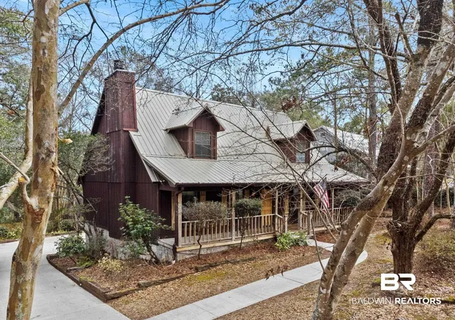 Photo 2 of Sale Pending at 167 Bay View Dr, Daphne, AL 36526 | MLS# 406837 | Listing updated on 2026-08-13