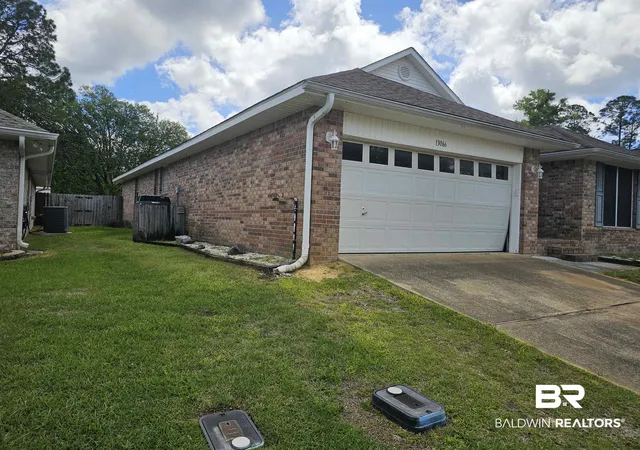 2nd image of 13066 E Concord Dr, Lillian, AL 36549 | MLS# 395029