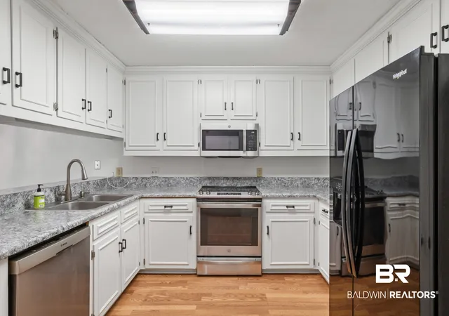 Photo 4 of Townhouse for sale at 36 Lake Shore Dr, Daphne, AL 36526 | MLS# 409409 | Listing updated on 2026-09-11