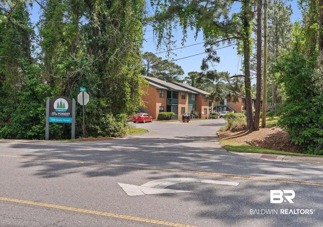 Photo 3 of Townhouse for sale at 500 Grant St #B206, Daphne, AL 36526 | MLS# 395666 | Listing updated on 2026-09-11