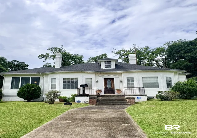 1st image of 115 E Mcmillan St, Evergreen, AL 36401 | MLS# 399381