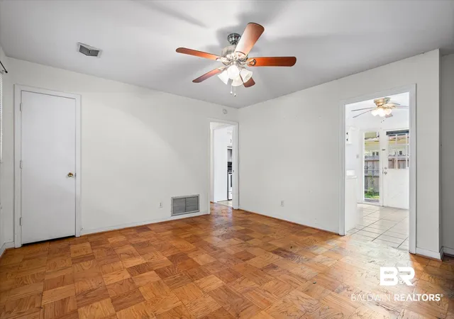 Photo 3 of Sale Pending at 108 Mohawk St, Mobile, AL 36606 | MLS# 399209 | Listing updated on 2026-08-20